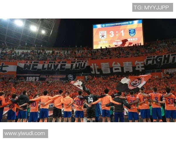 广州对决大连人中超激战即将上演球迷期待精彩表现与激烈竞争