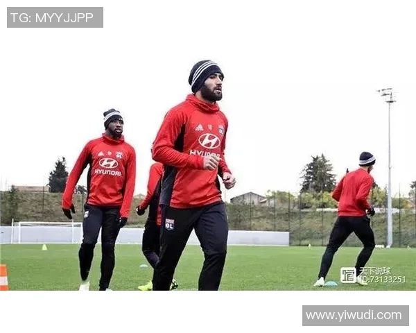 里昂与圣埃蒂安激战在即谁能在德比战中笑到最后